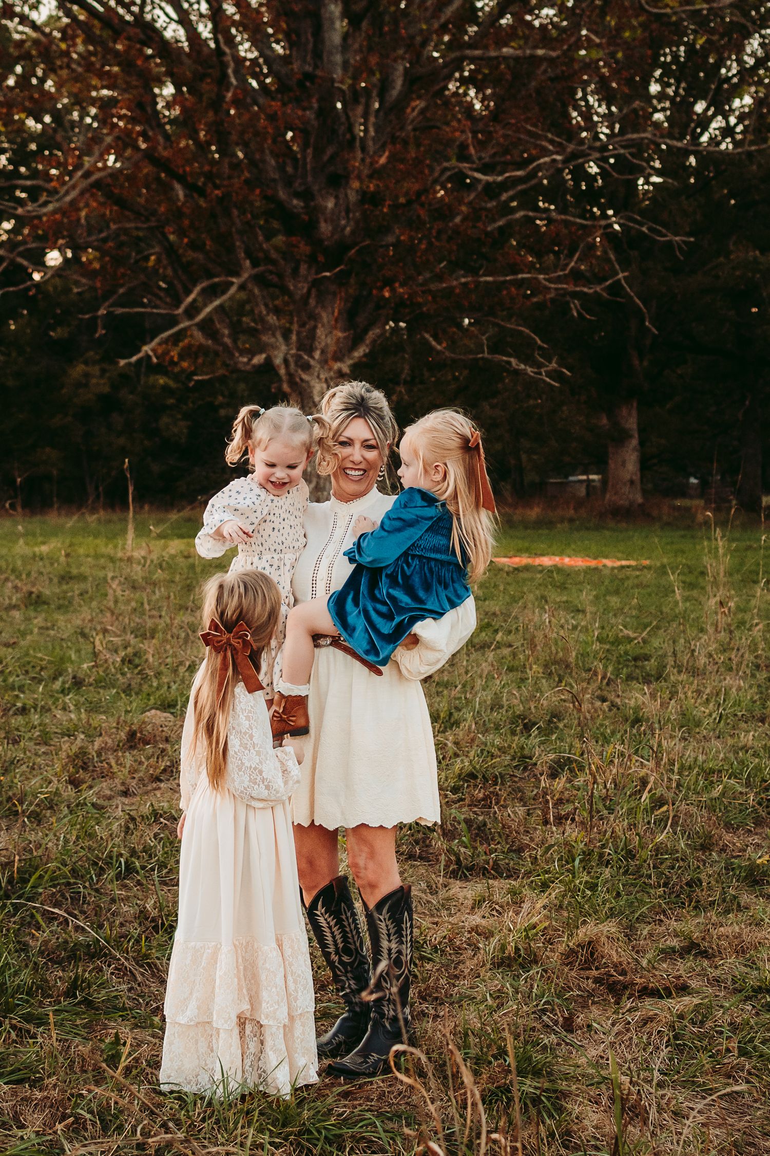 Jessica Smith Photography 
Missouri Photographer
Branson, MO family photographer
Forsyth, MO family Photographer
Gainesville, MO family phot