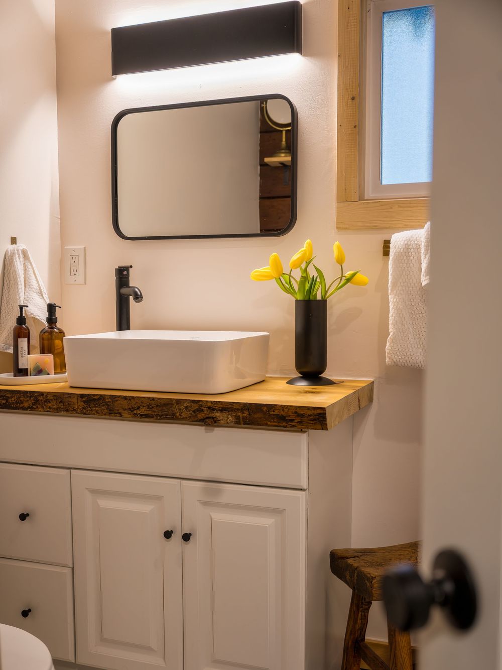 Luxurious bathroom by Denver Hospitality, Travel & Tourism photographer Captain Colorado Photography.