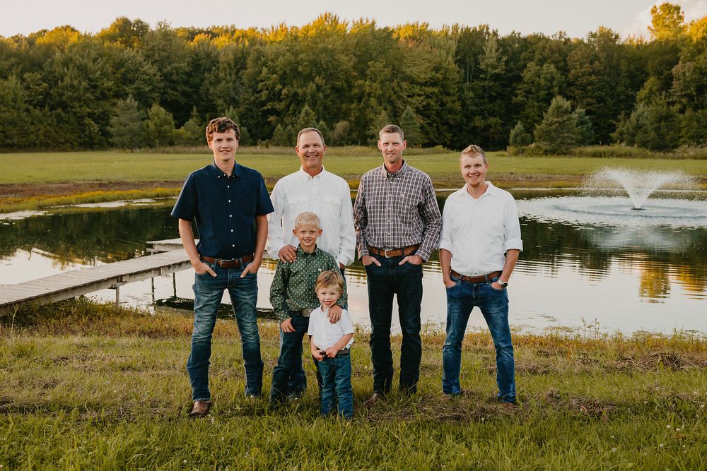 family, extended family, fall, outdoor, golden hour, lifestyle, West Michigan