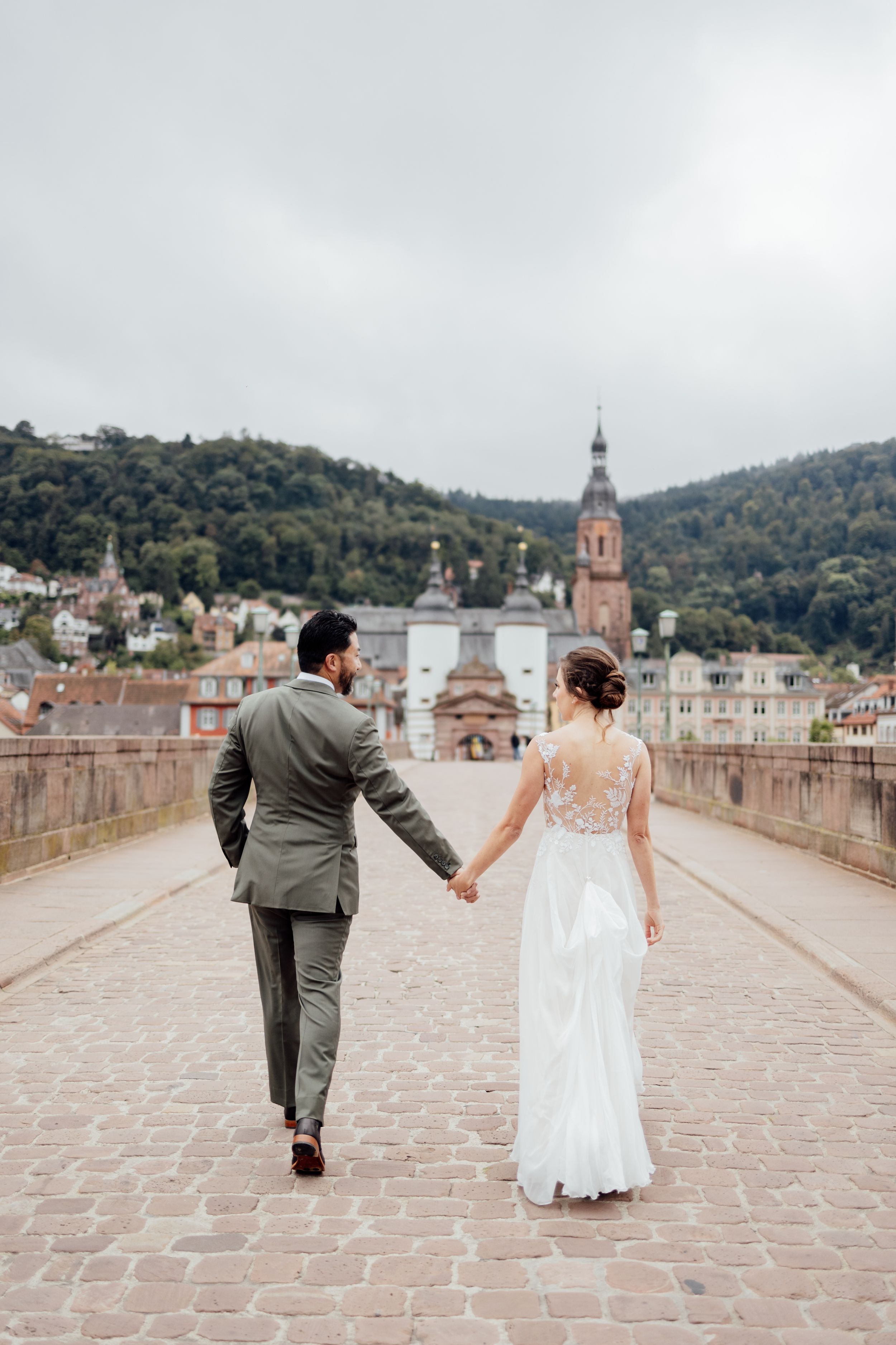 Heidelberg Old Bridge Wedding Photography - Heidelberg Wedding Photographer - Wedding Photography Heidelberg - Couples Photographer
