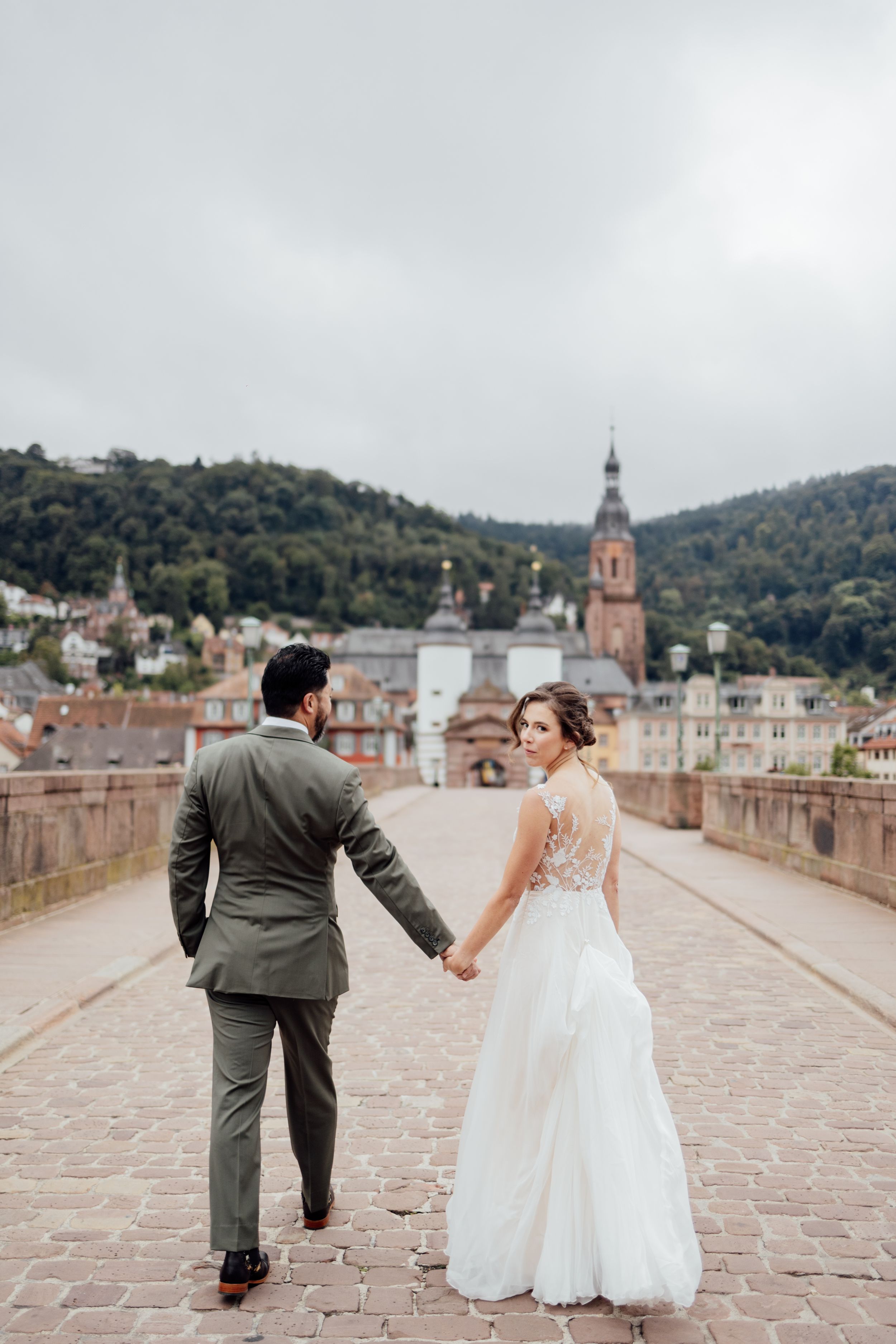 Heidelberg Old Bridge Wedding Photography - Heidelberg Wedding Photographer - Wedding Photography Heidelberg - Couples Photographer