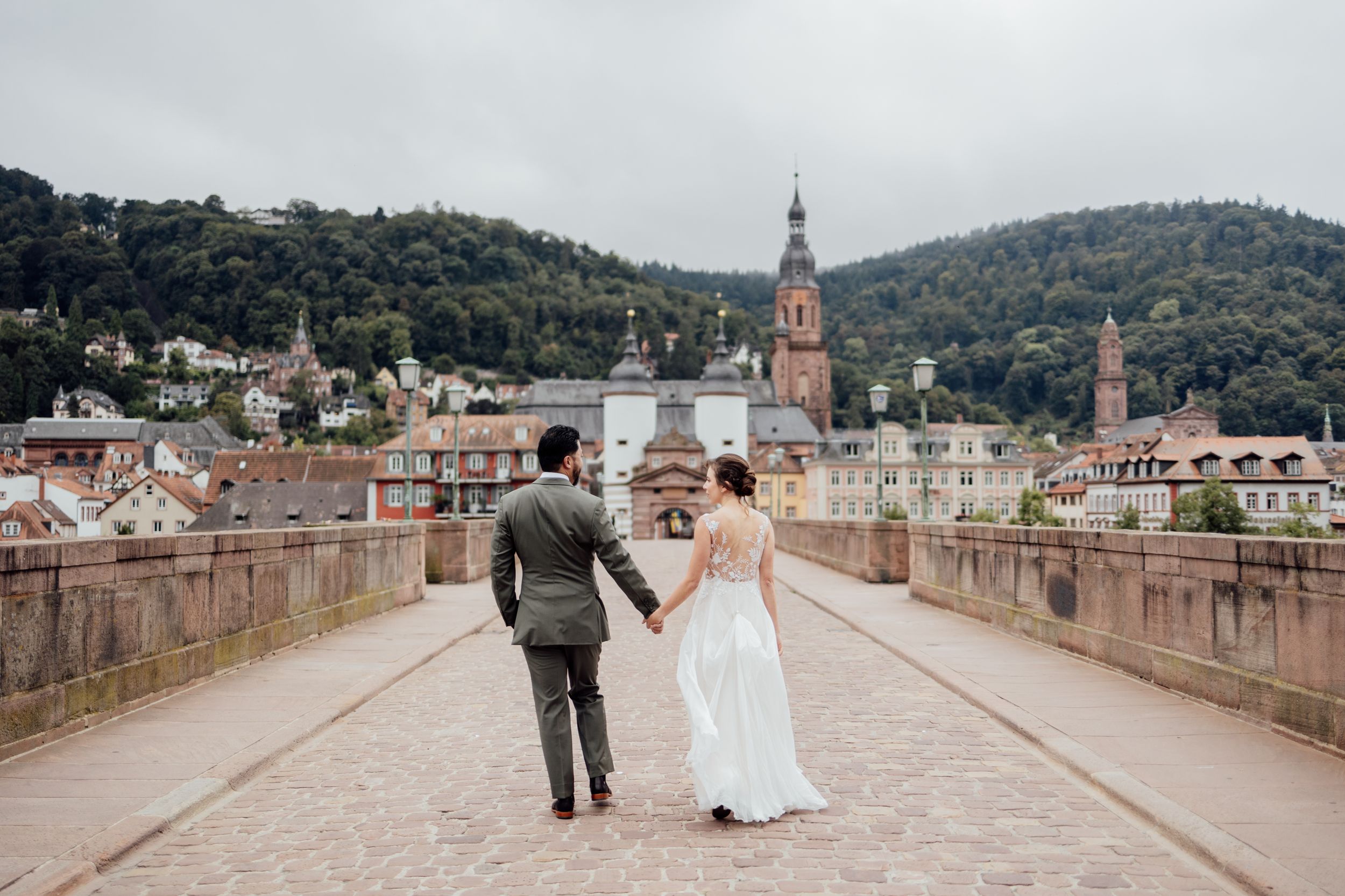 Heidelberg Old Bridge Wedding Photography - Heidelberg Wedding Photographer - Wedding Photography Heidelberg - Couples Photographer