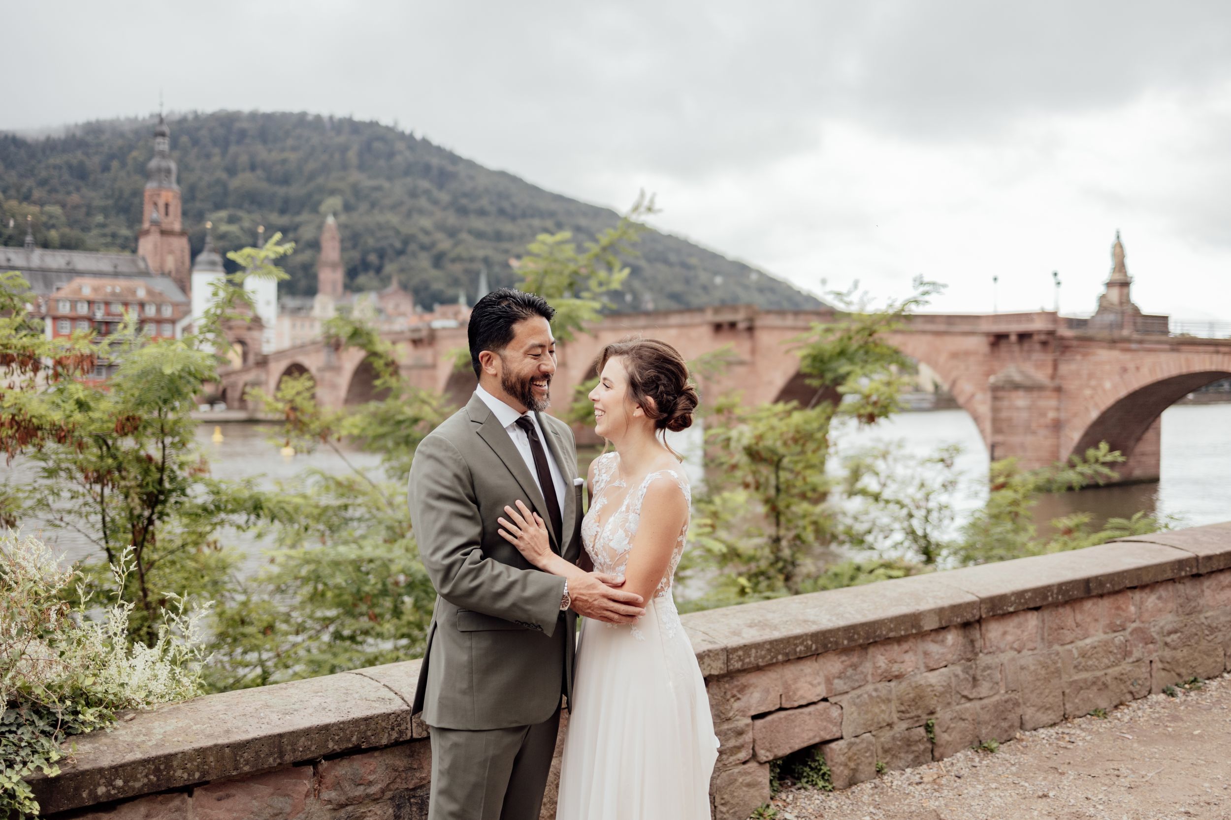 Heidelberg Old Bridge Wedding Photography - Heidelberg Wedding Photographer - Wedding Photography Heidelberg - Couples Photographer