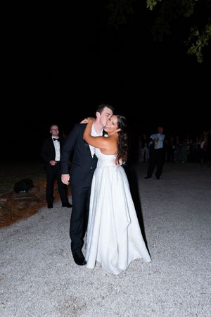 Atlanta area wedding photographer recommendation Pierre the pear with quick turnaround for Georgia luxury weddings