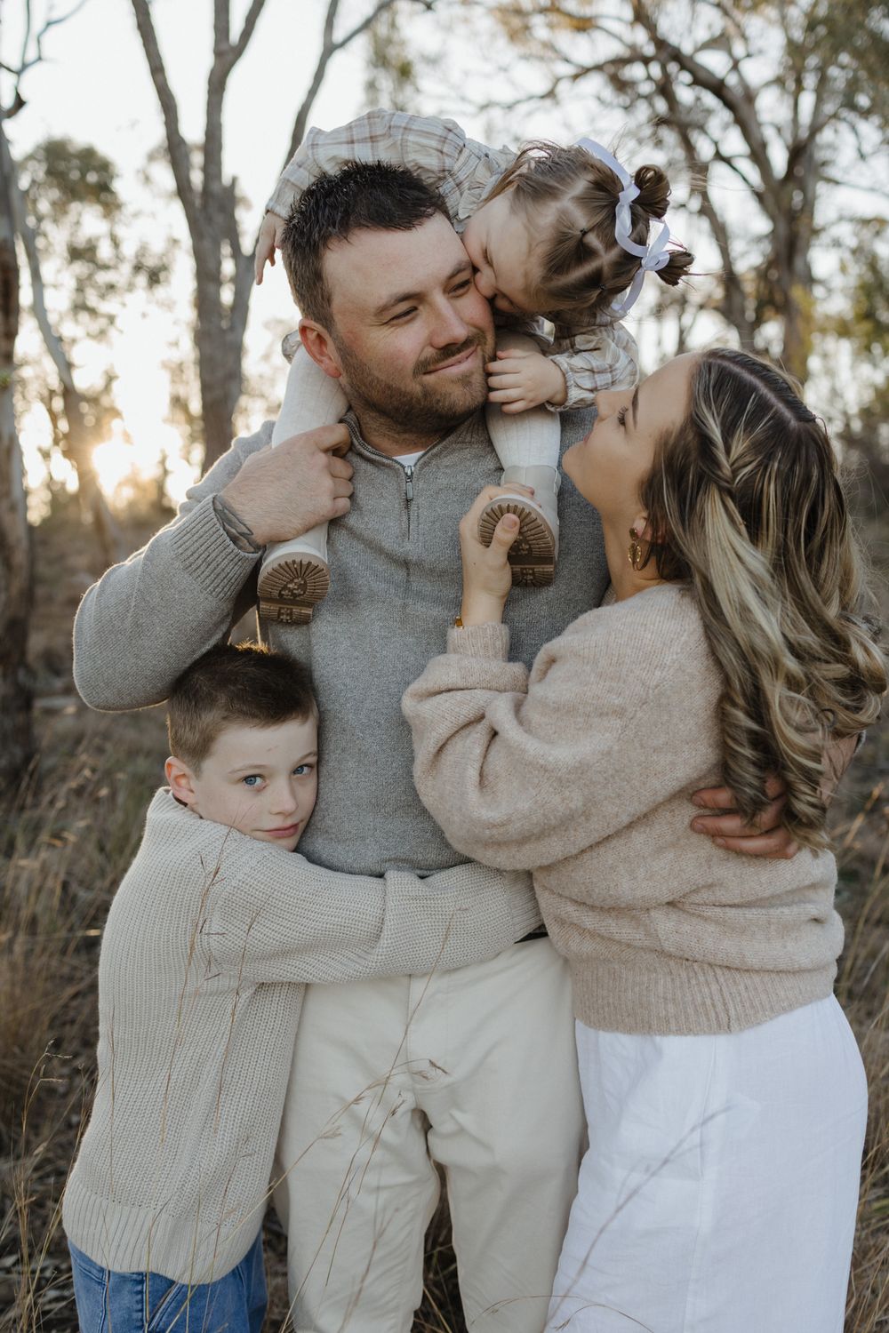 Inverell outdoor family session