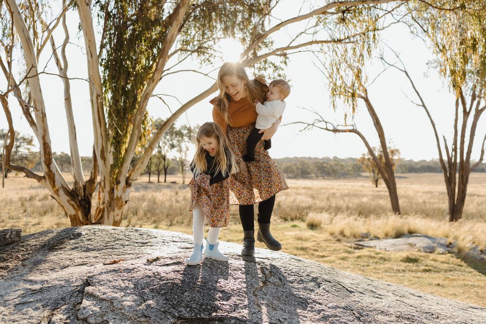 Inverell outdoor family session