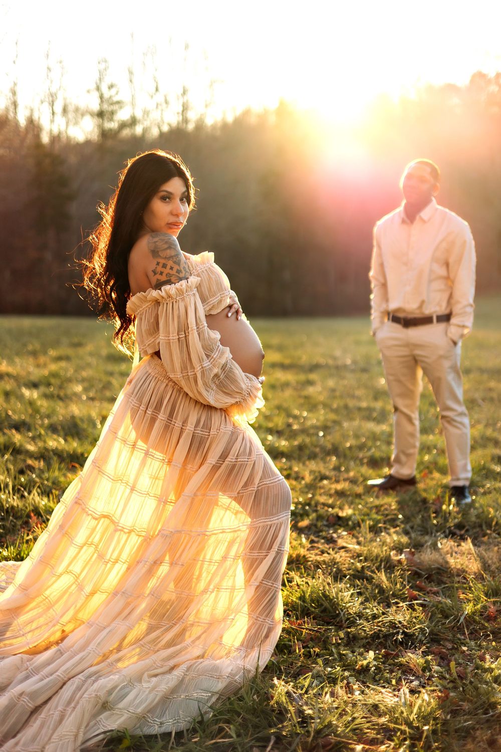 maternity photos in greensboro, outdoor sunset photos