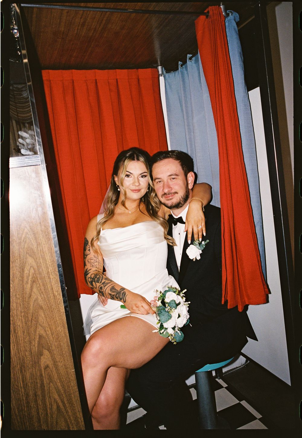 Las Vegas Film Photographer - Sure Thing Chapel