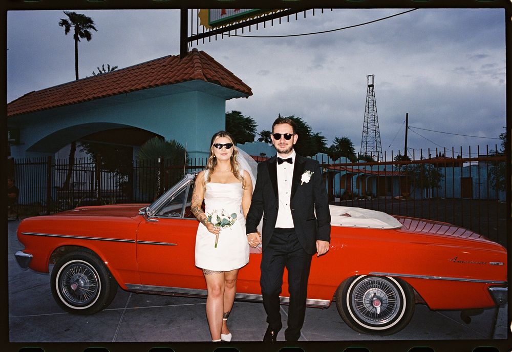 Las Vegas Film Photographer - Sure Thing Chapel