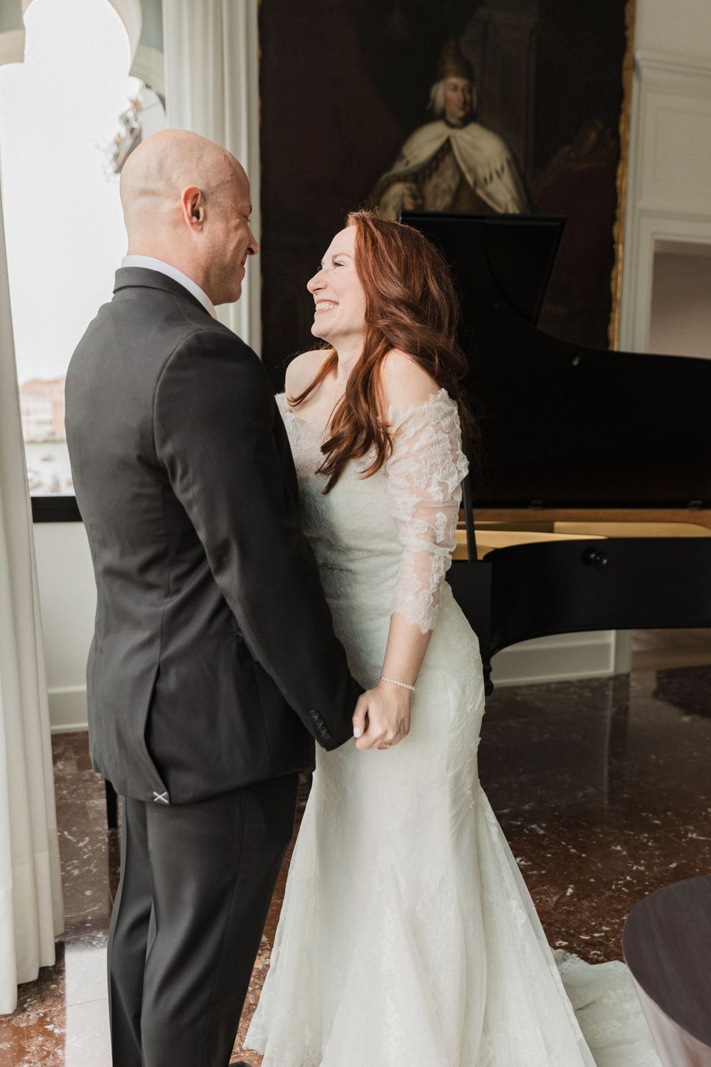 Venice Elopement at Palazzetto Foscari - Bride and Groom's First Look at Palazzetto Foscari -Destination Elopement in Venice Italy