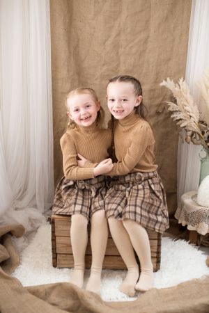family portrait photoshoot by little wonderland photography widnes cheshire