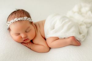 crisp white newborn session