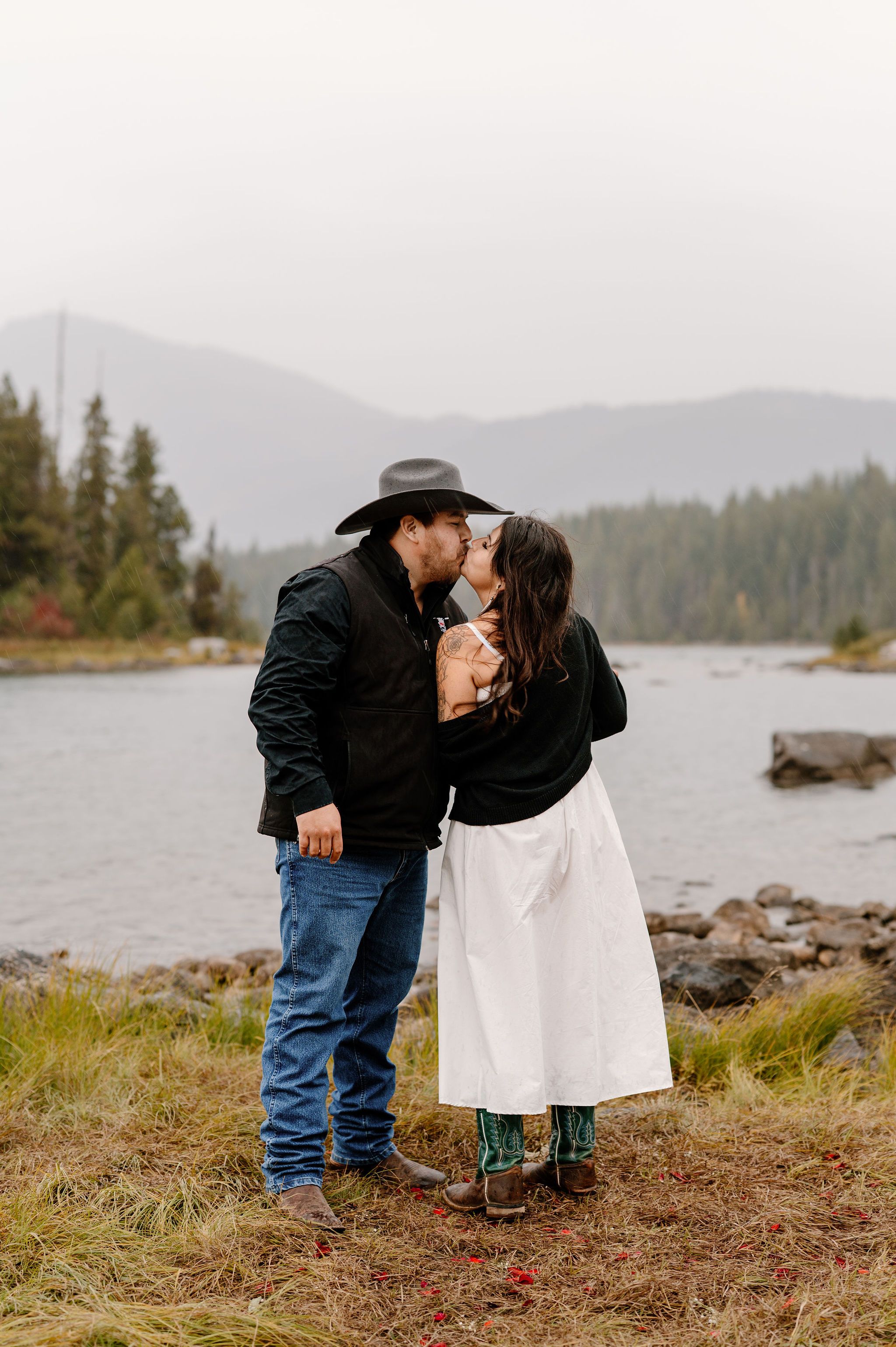 Rainy engagement photos on Lake Wenatchee