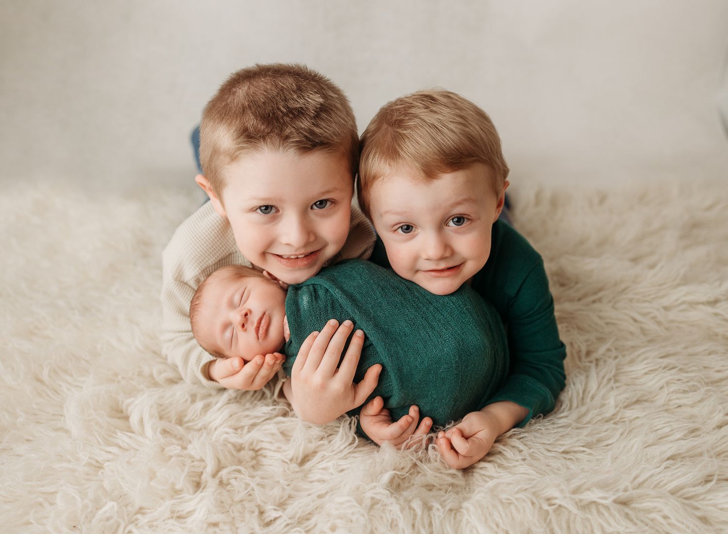 newborn_senior_family_milestone_cakesmash_SouthernIllinois_Herrin_Marion_Carterville_Benton_MtVernon-41.jpg