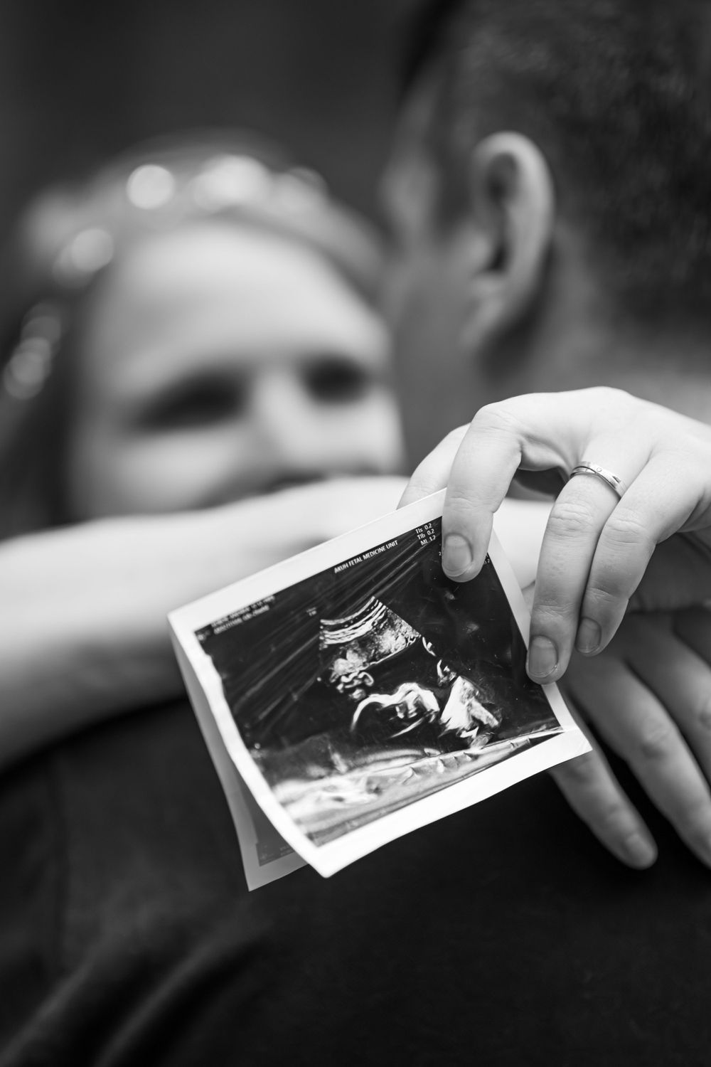Using your scan in a maternity shoot