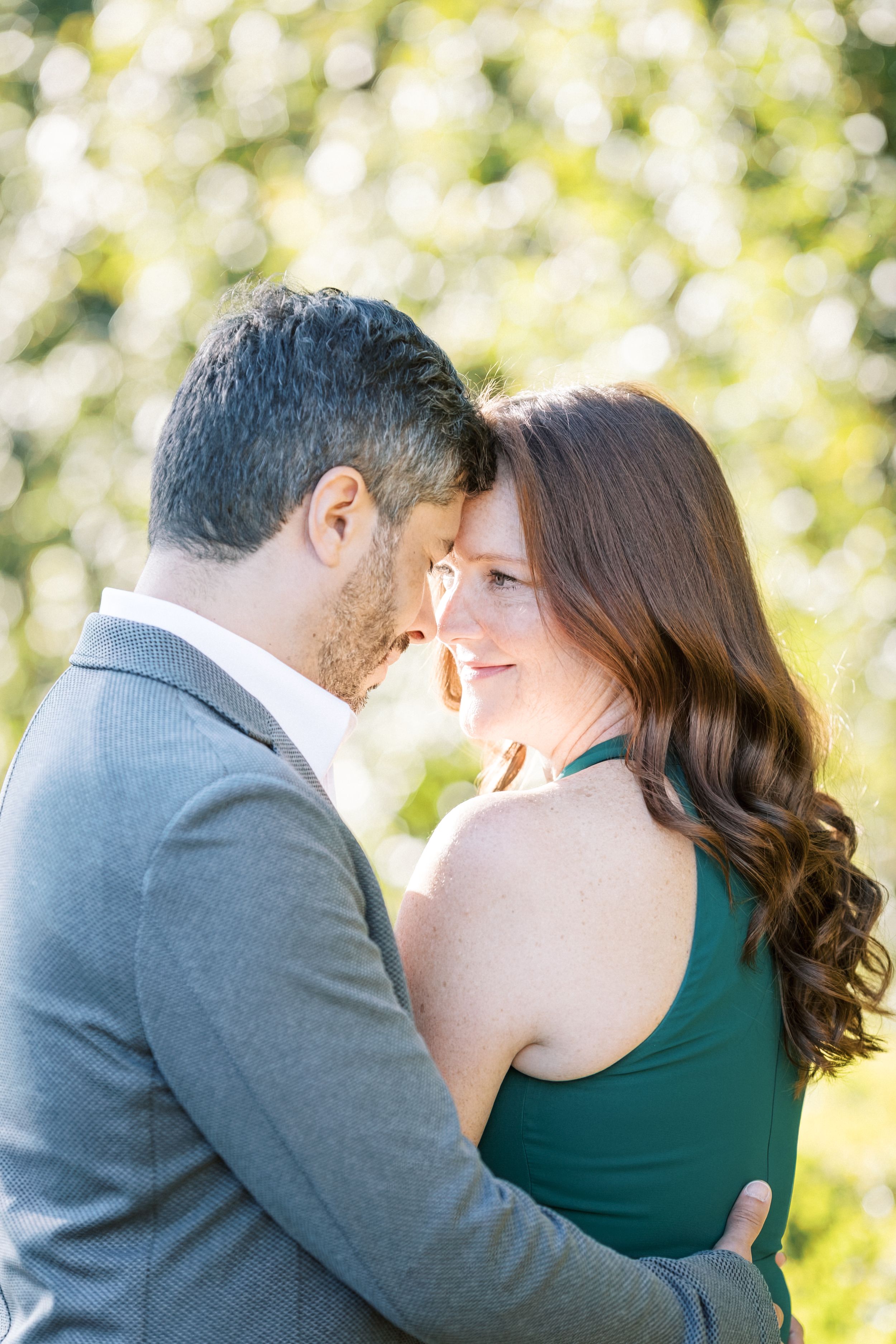 Elegant engagement photos Vandelli Botanical Garden Lisbon