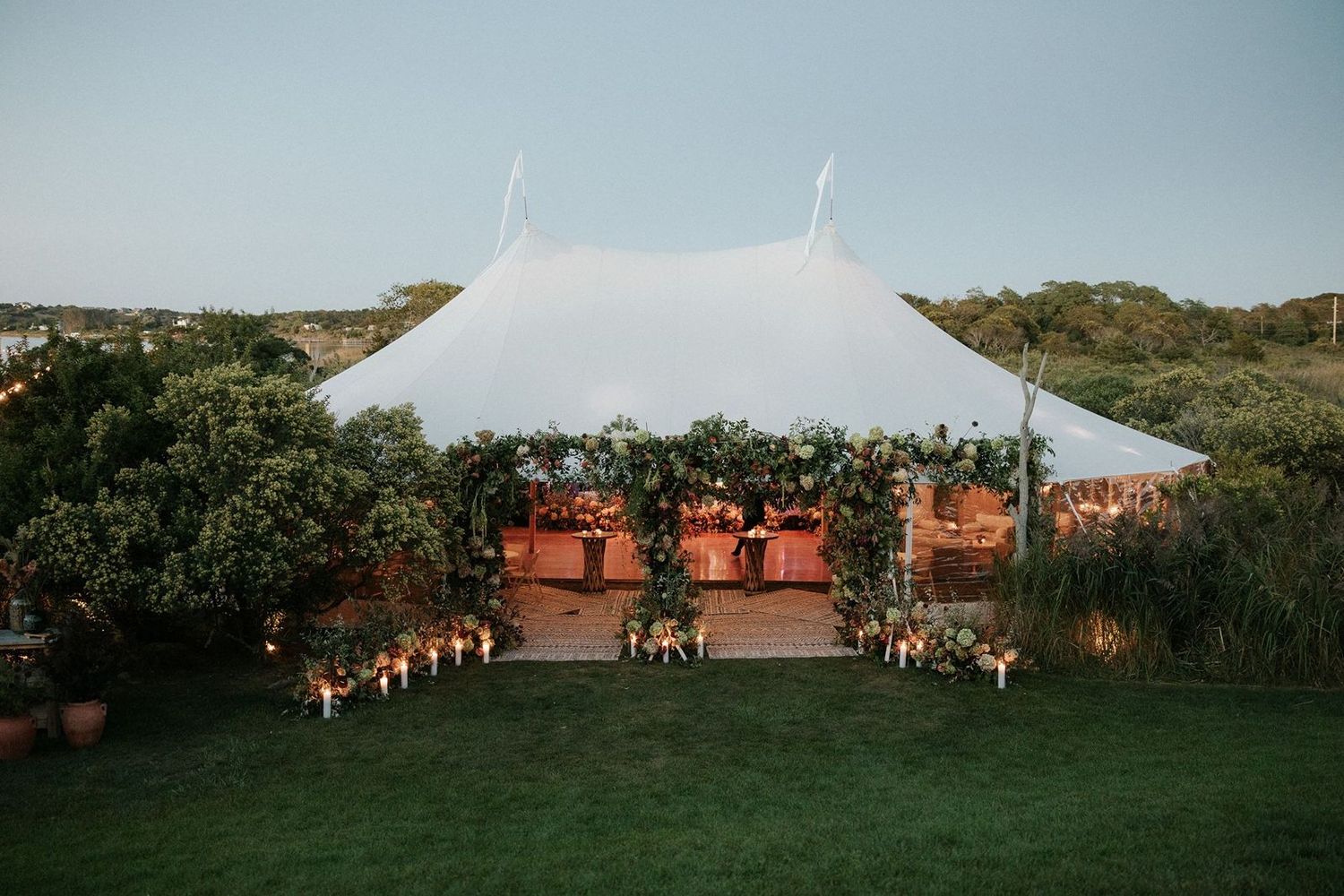 Luxurious wedding reception tent at The Crow's Nest
