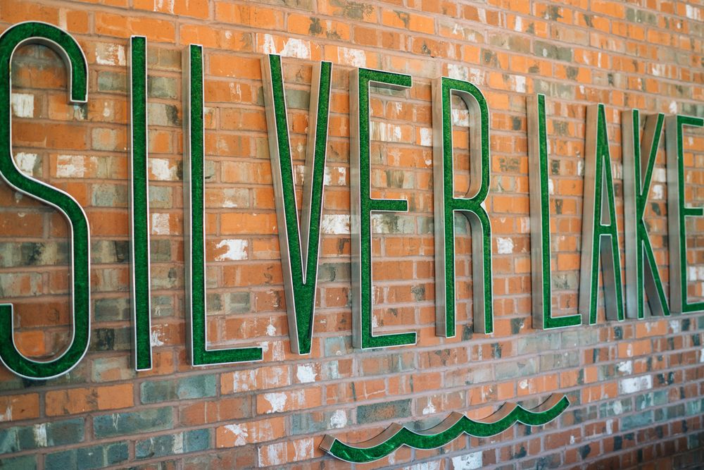 Silver Lake Country Club wedding photos. Copyright Two Birds Photography 2026