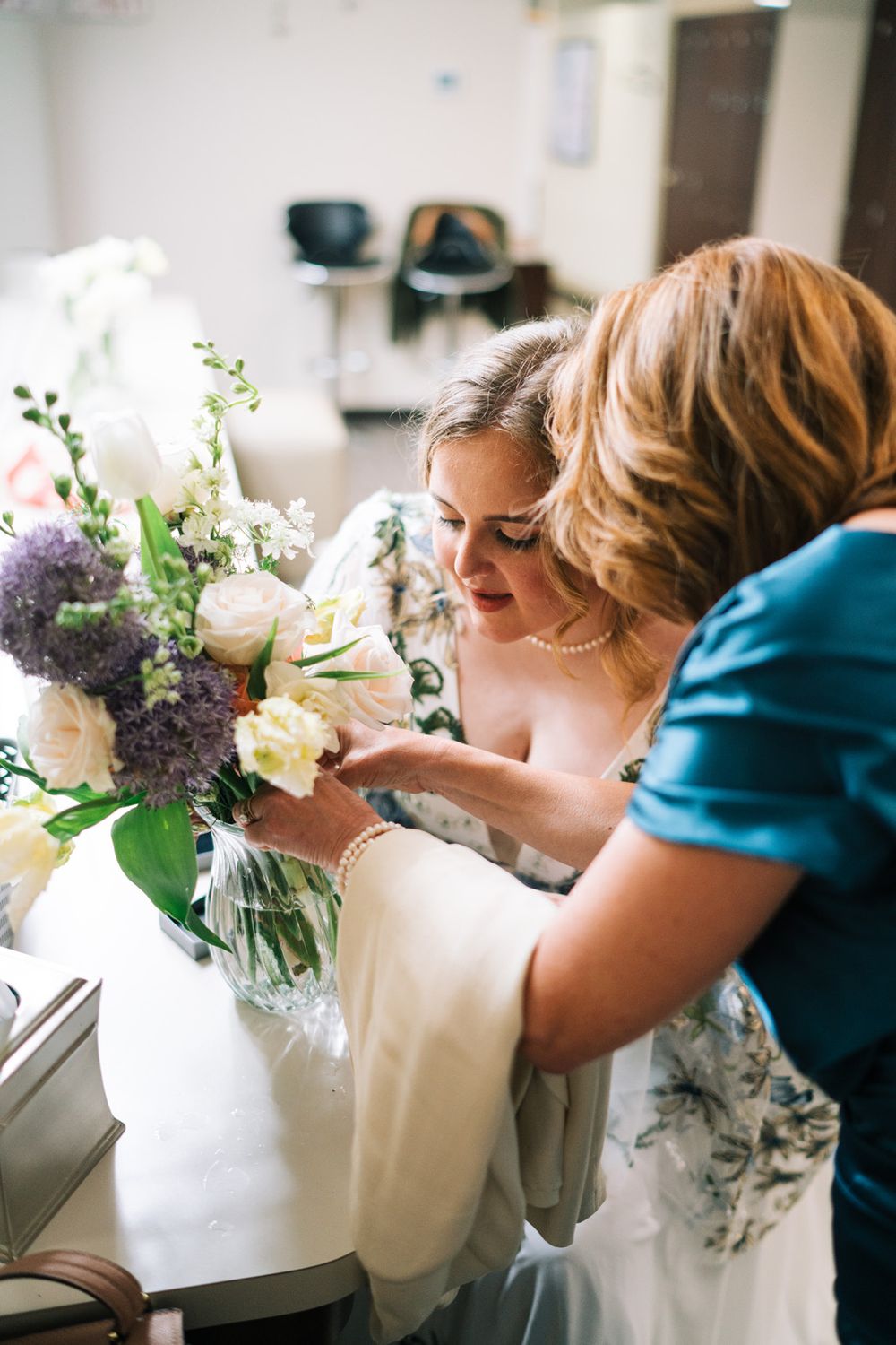 Silver Lake Country Club wedding photos. Copyright Two Birds Photography 2026