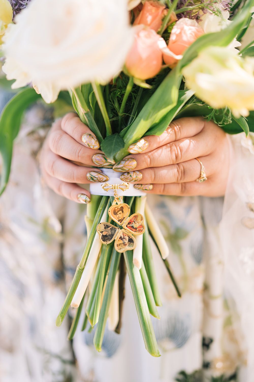 Silver Lake Country Club wedding photos. Copyright Two Birds Photography 2026 Bridal bouquet