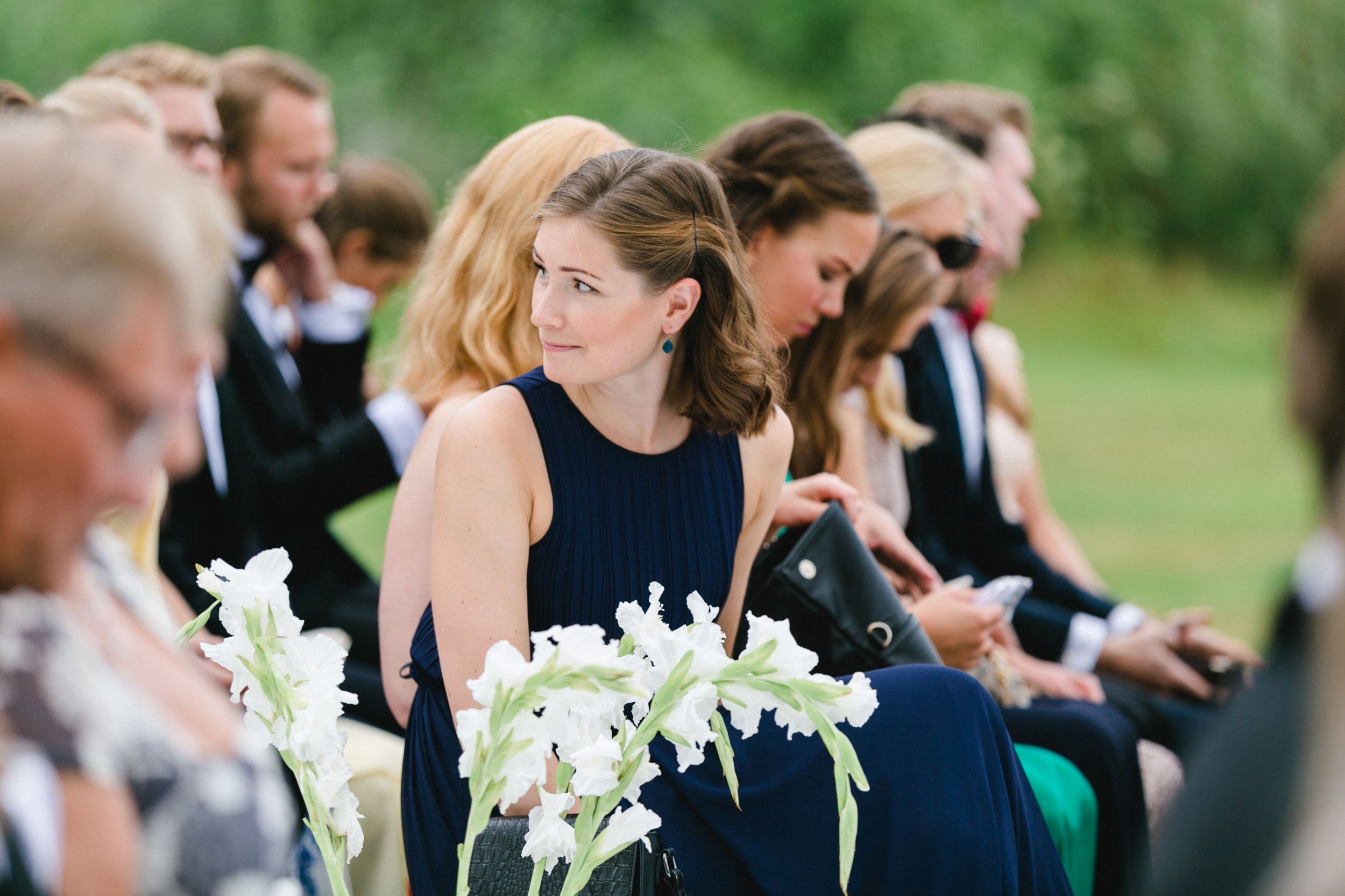 Daniel och Victoria från Norge kom till Sverige för ett helt magiskt bröllop på Dömle Herrgård. Fotograf Rebecca Nordin.