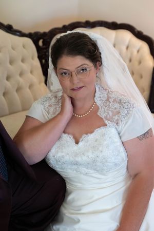 Hidden Gem wedding Meridian Idaho close yp portrait of bride