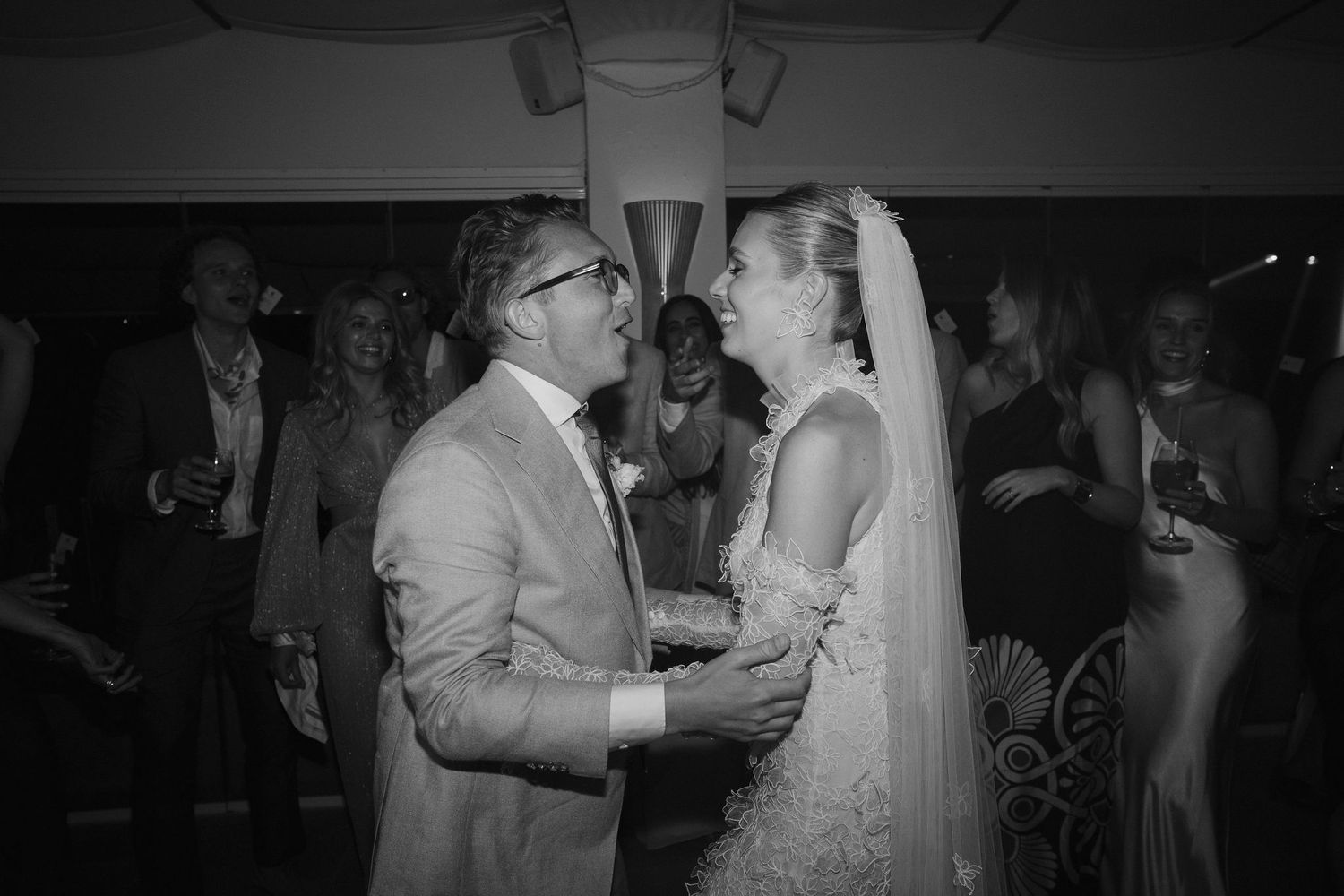 bride and groom dancing at amante ibiza