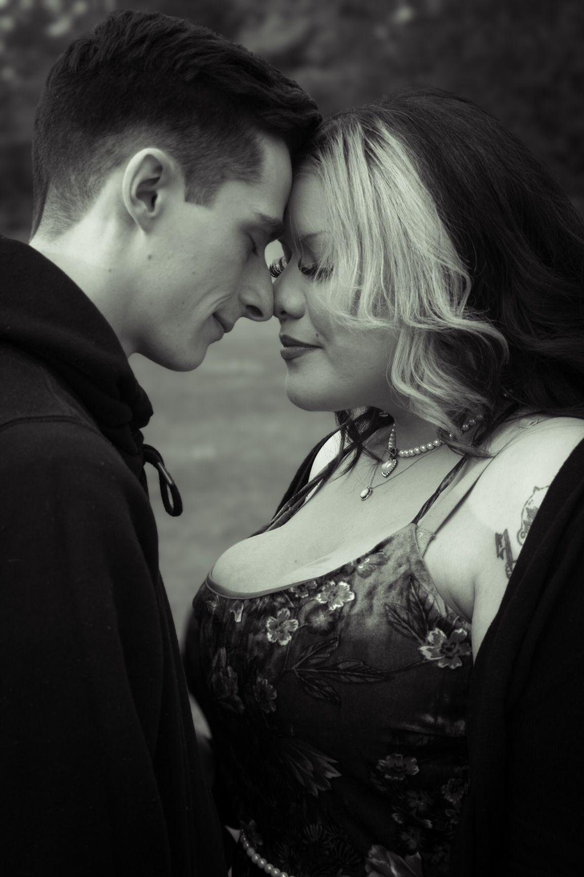 Tacoma WA artist & family photographer: maternity, couples & lifestyle photography. Capturing natural moments and PNW adventure, Washington