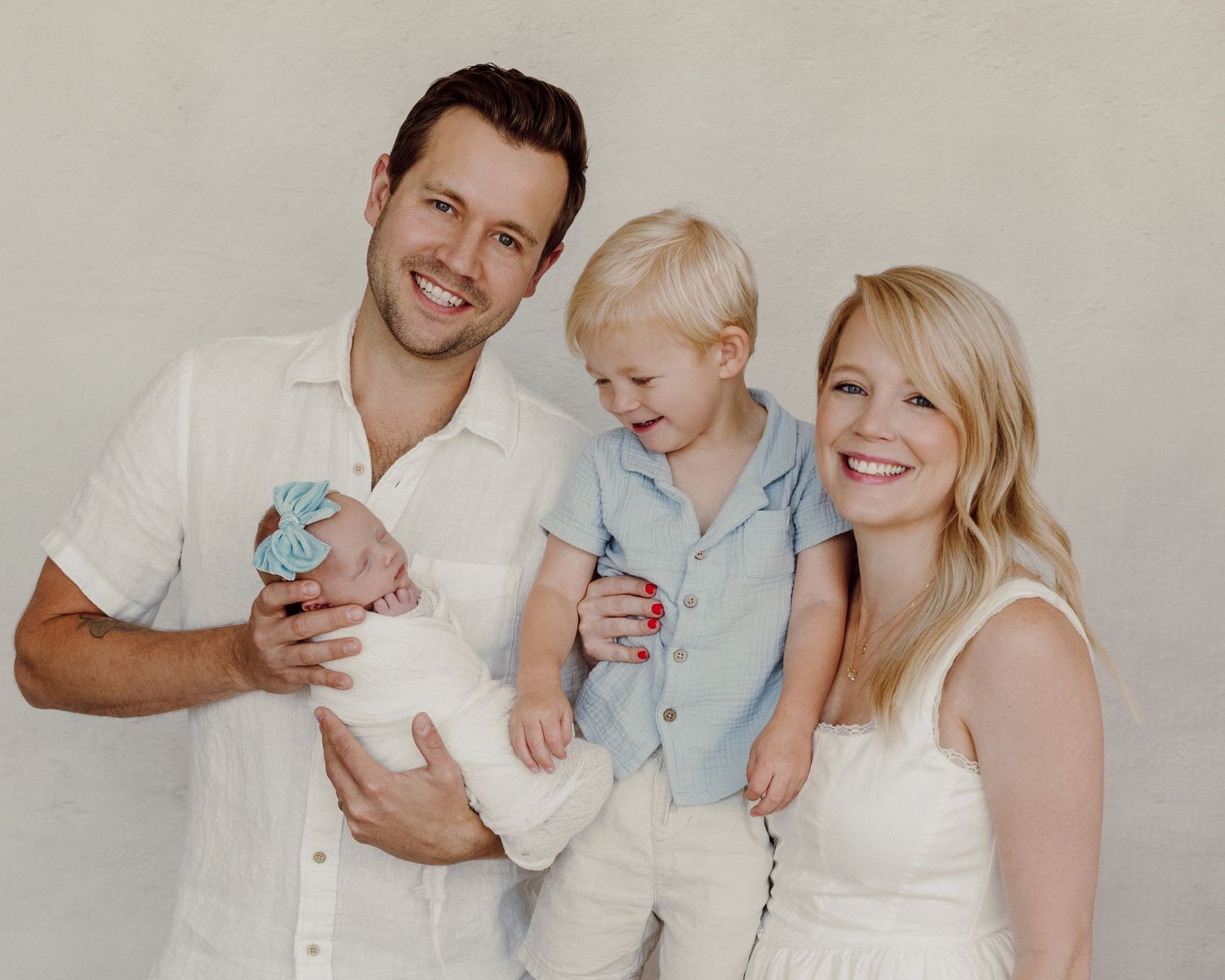 newborn photos, newborn photo session, newborn portraits, best newborn photographer Thornton, best newborn photographer Denver, cute newborn