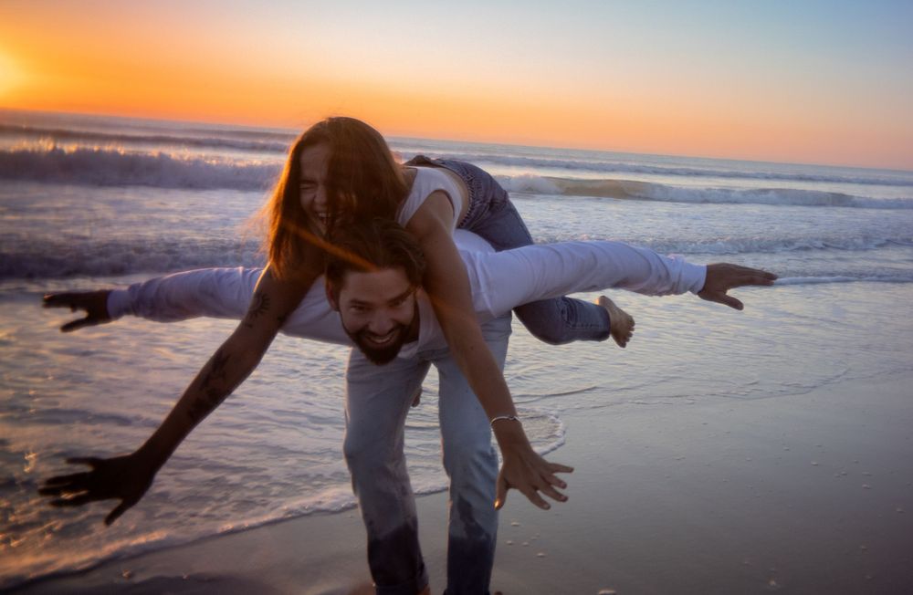 Couples beach photoshoot