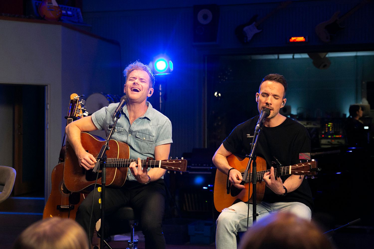 Peter Johansson och Bruno Mitsogiannis i Bagpipe Studio med Rakt Live. Fotograf Rebecca Nordin.
