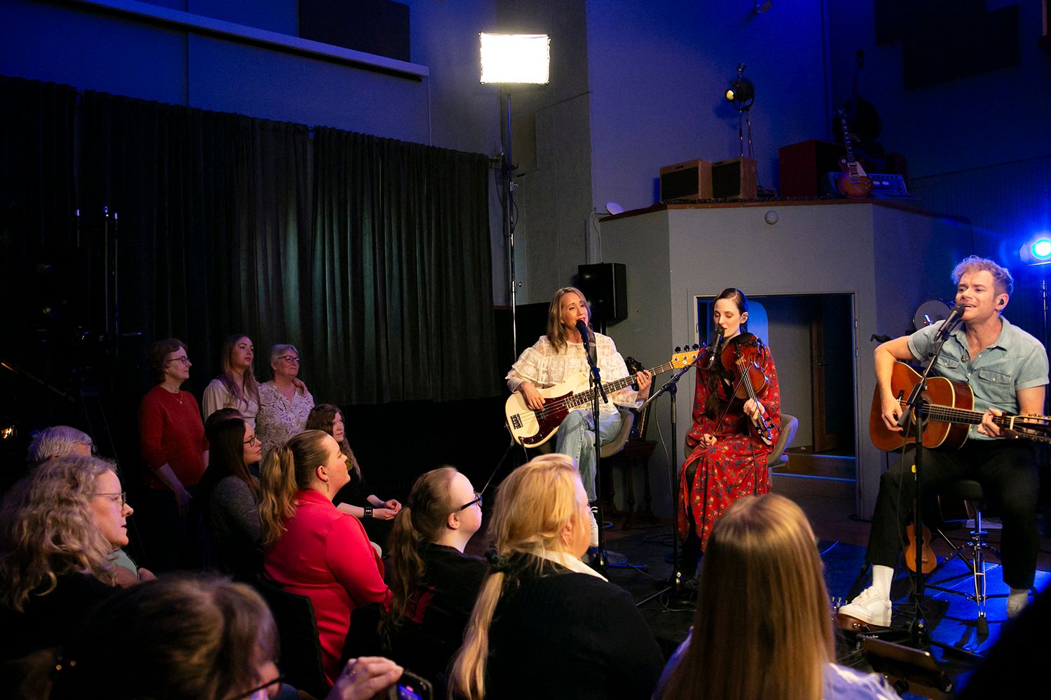 Peter Johansson och Bruno Mitsogiannis i Bagpipe Studio med Rakt Live. Fotograf Rebecca Nordin. Matilda Grün och Petra Wahlgren.