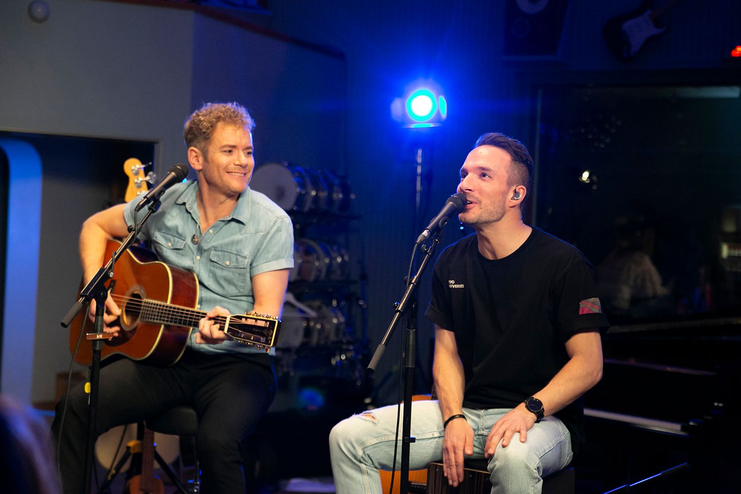 Peter Johansson och Bruno Mitsogiannis i Bagpipe Studio med Rakt Live. Fotograf Rebecca Nordin.