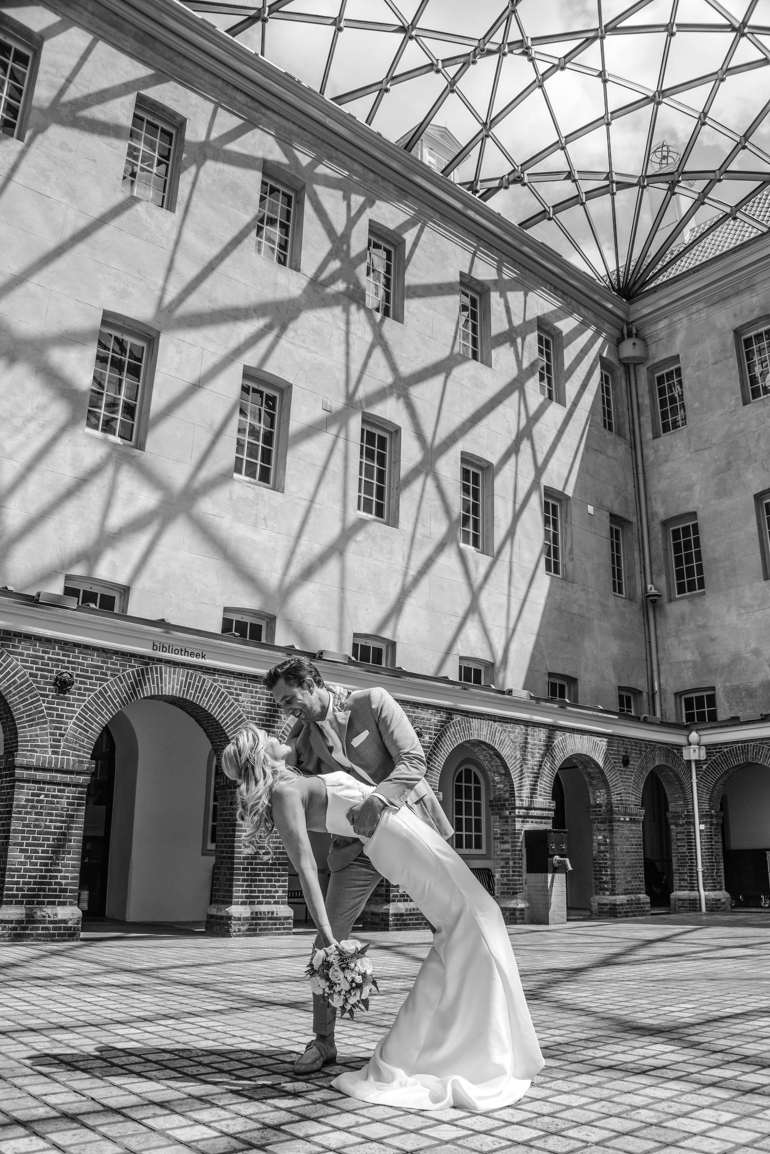 trouwen bij het scheepvaartsmuseum, trouwfotograaf philyphotos, trouwfotograaf amsterdam, wedding, photographer, amsterdam