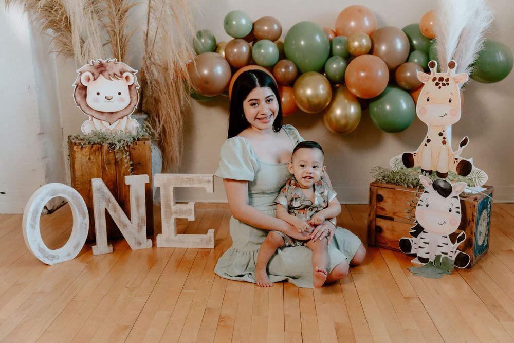 Cake Smash Session- Juve Photography Saint Paul Minnesota