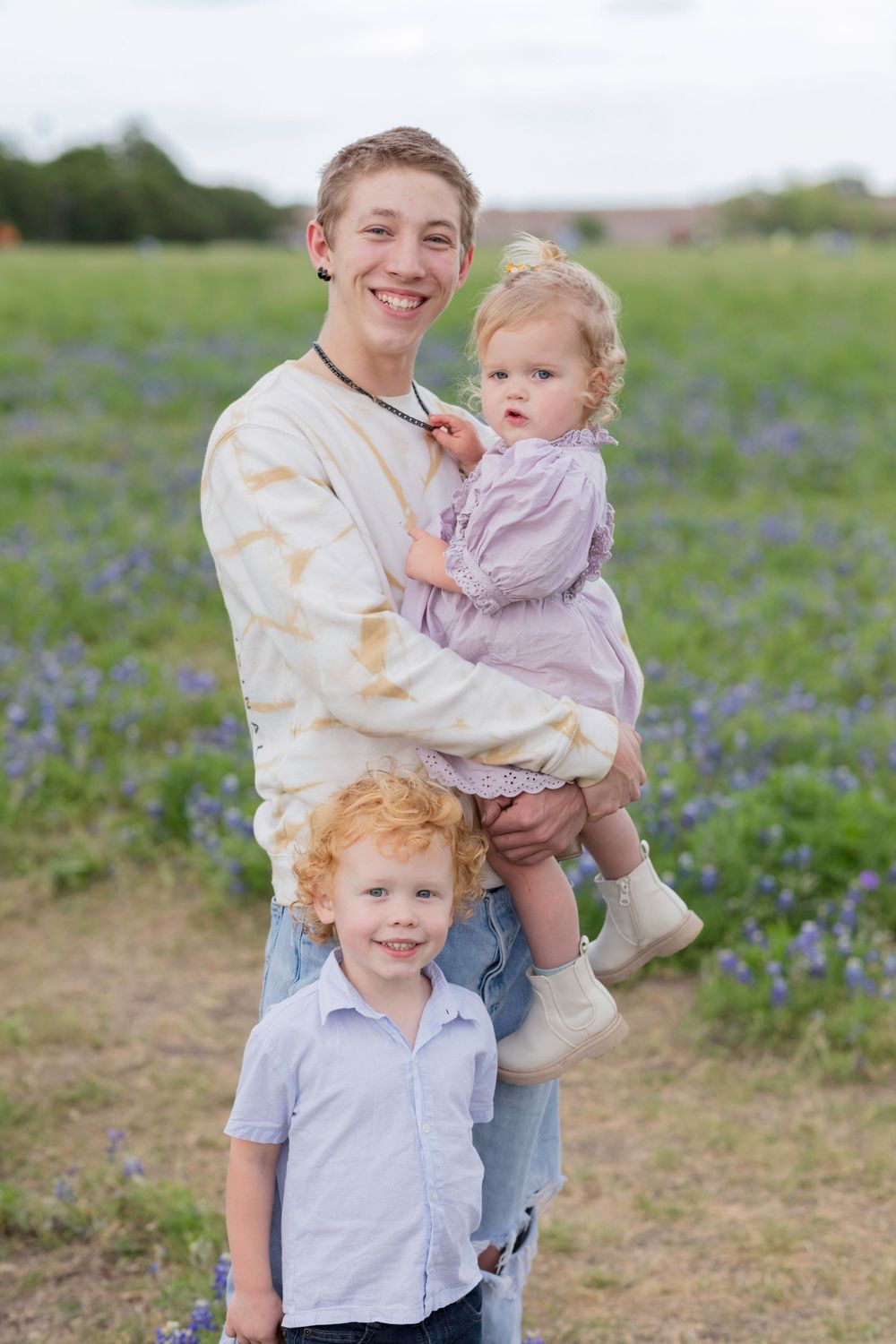 siblings in bluebonnet field, Bluebonnet Mini Session