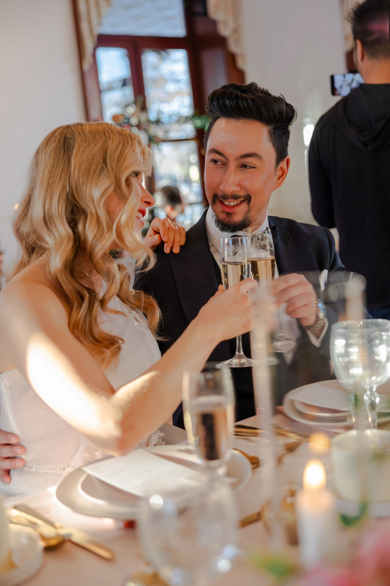 Wedding party entrance at reception — Montreal wedding photographer