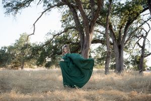 Maternity portrait at Jedediah Smith Memorial Trail (Lake Natoma) in Folsom by Folsom photographer, Ashley Nicole Baeza.