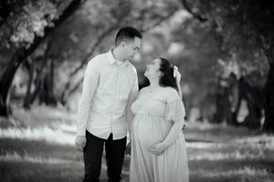 Maternity portrait at Jensen Botanical Garden in Carmichael by Carmichael photographer, Ashley Nicole Baeza.