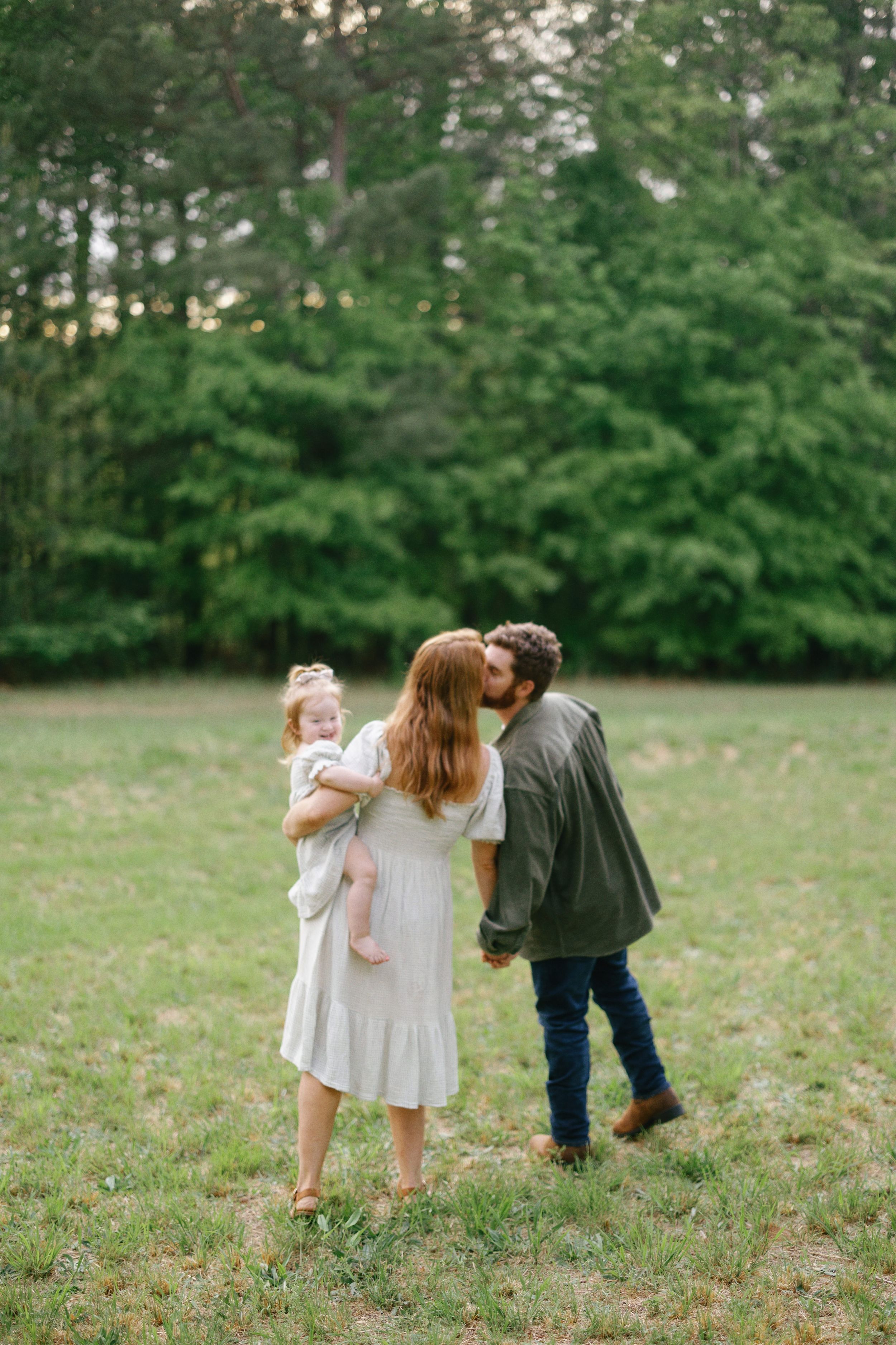 homesteading family photoshoot in North Carolina