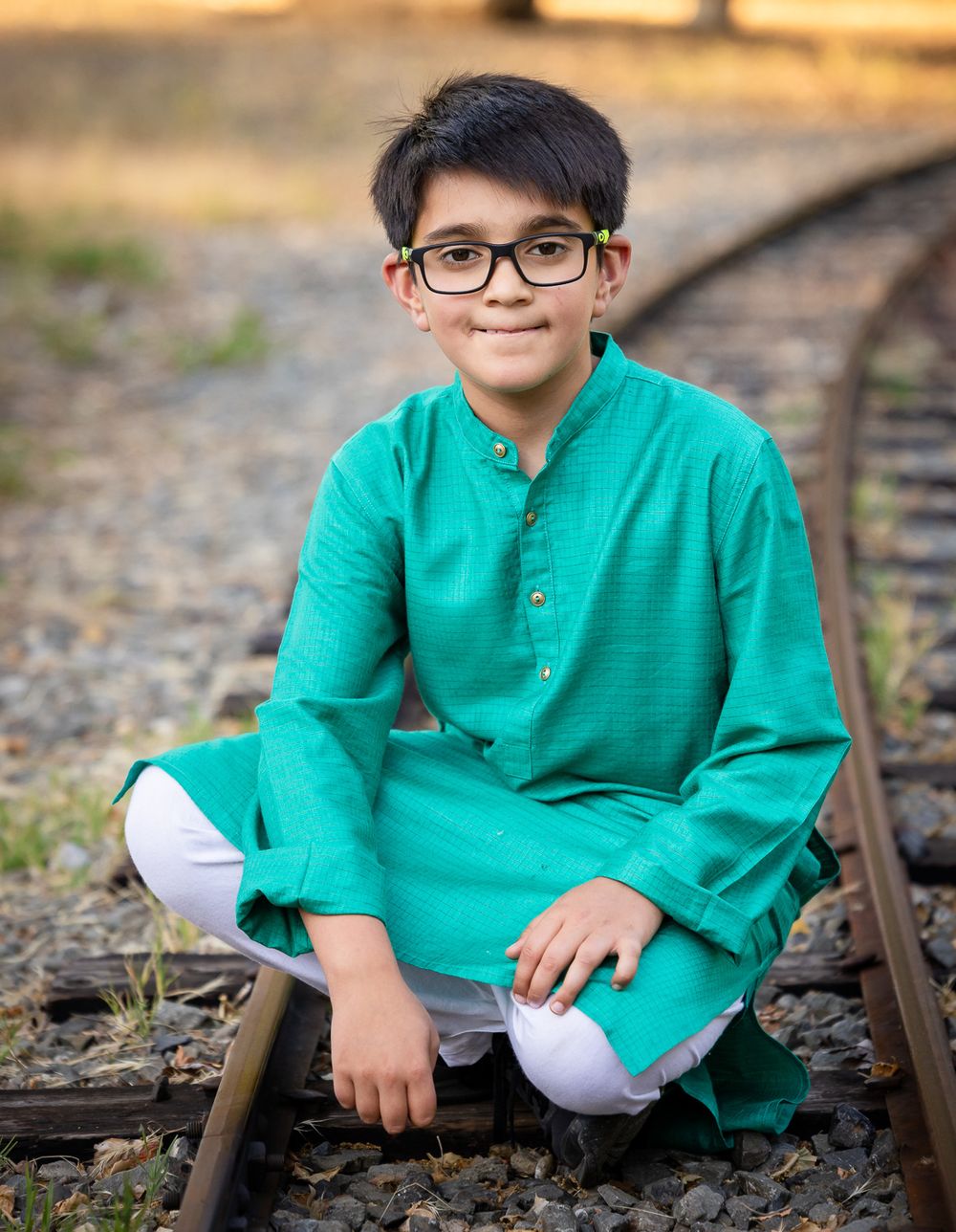 Kids portraits at Los Gatos outdoor photo session by Los Gatos Family and Newborn Photographer Cindy Tucey Photography