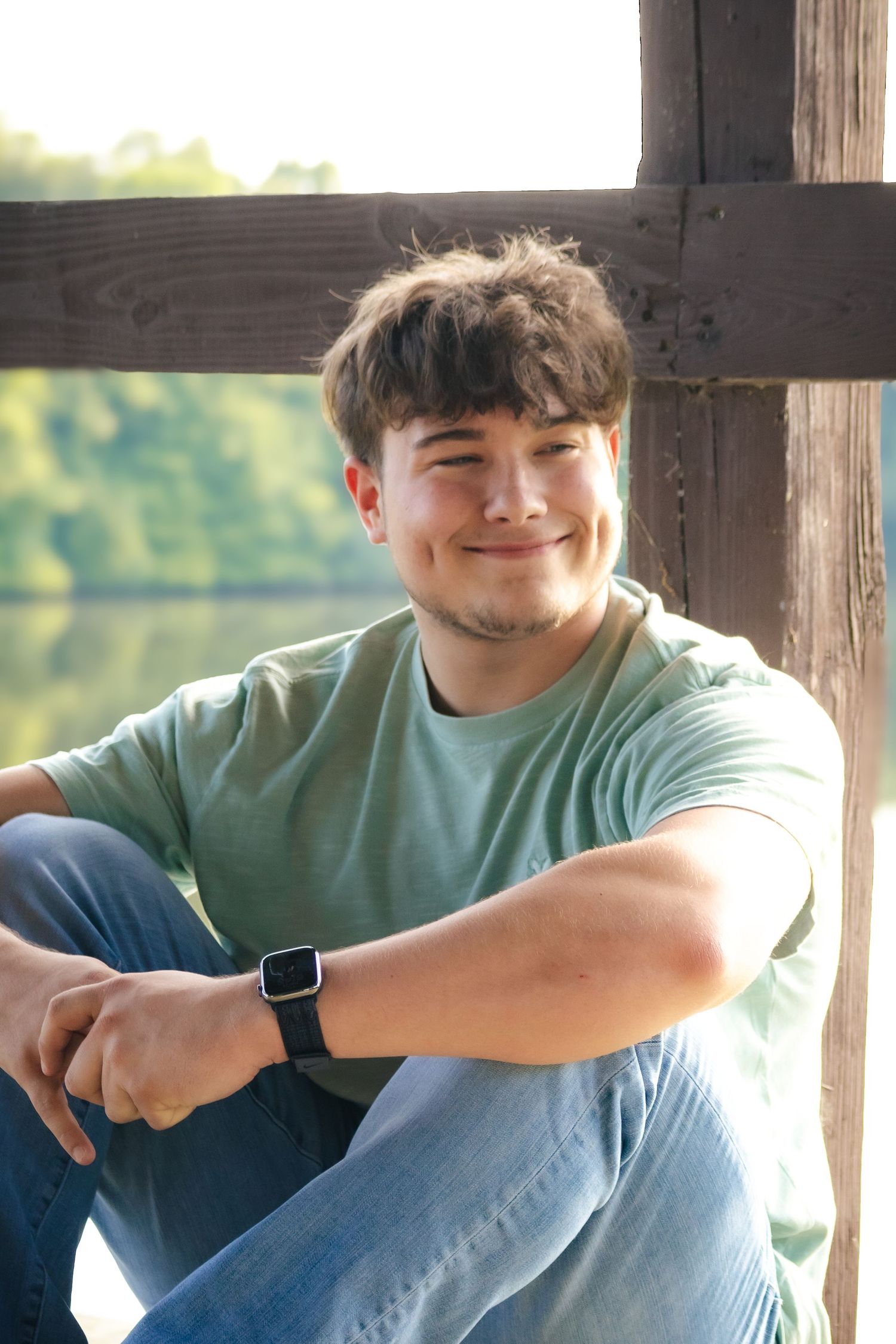 Outdoor spring senior photos in Hillsboro, Illinois