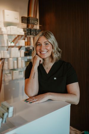 michigan branding photographer veda skin and laser