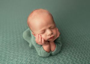 Newborn Photographer
baby photos
Maternity Photographer
Kentucky Photographer
Richmond Kentucky 
Berea kentucky
Lexington KY