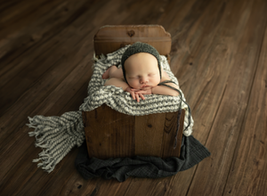 maternity Photographer
newborn photography Kentucky Photographer
Richmond Kentucky 
Lexington kentucky cake smash newborn