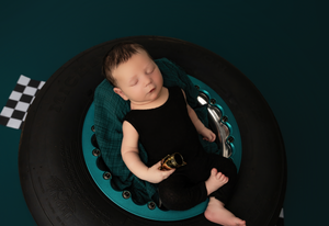 newborn photographer maternity Photographer
newborn photography Kentucky Photographer
Richmond Kentucky 
Lexington kentucky cake smash