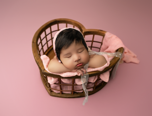 newborn photographer maternity Photographer
newborn photography Kentucky Photographer
Richmond Kentucky 
Lexington kentucky cake smash