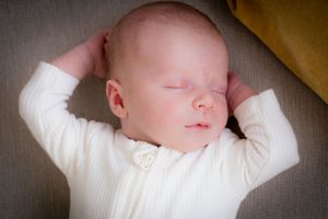 #newbornphotography #elginnewbornphotographer #moraynewbornphotographer #inhomephotoshoot #inhomephotoshoot #familyphotographer