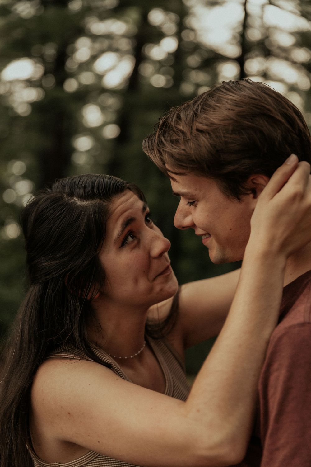 artistically Alexia photography meghan and Aaron engagement session 4