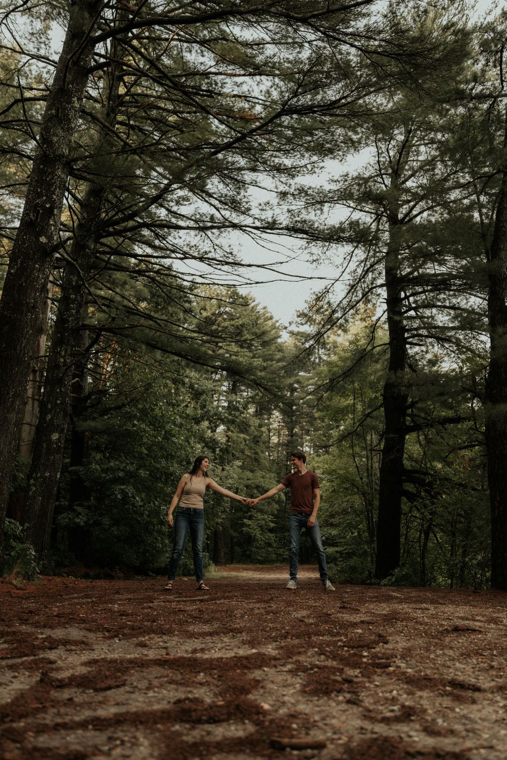 artistically Alexia photography meghan and Aaron engagement session 8